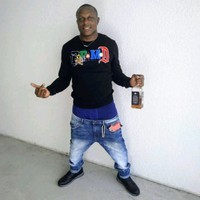 Xavier Bradley's photo