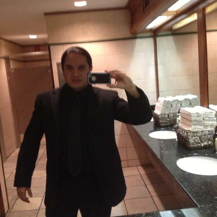 82070168 1127 medium large