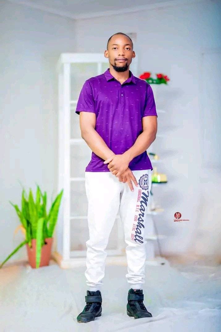 90852426 8324 medium large