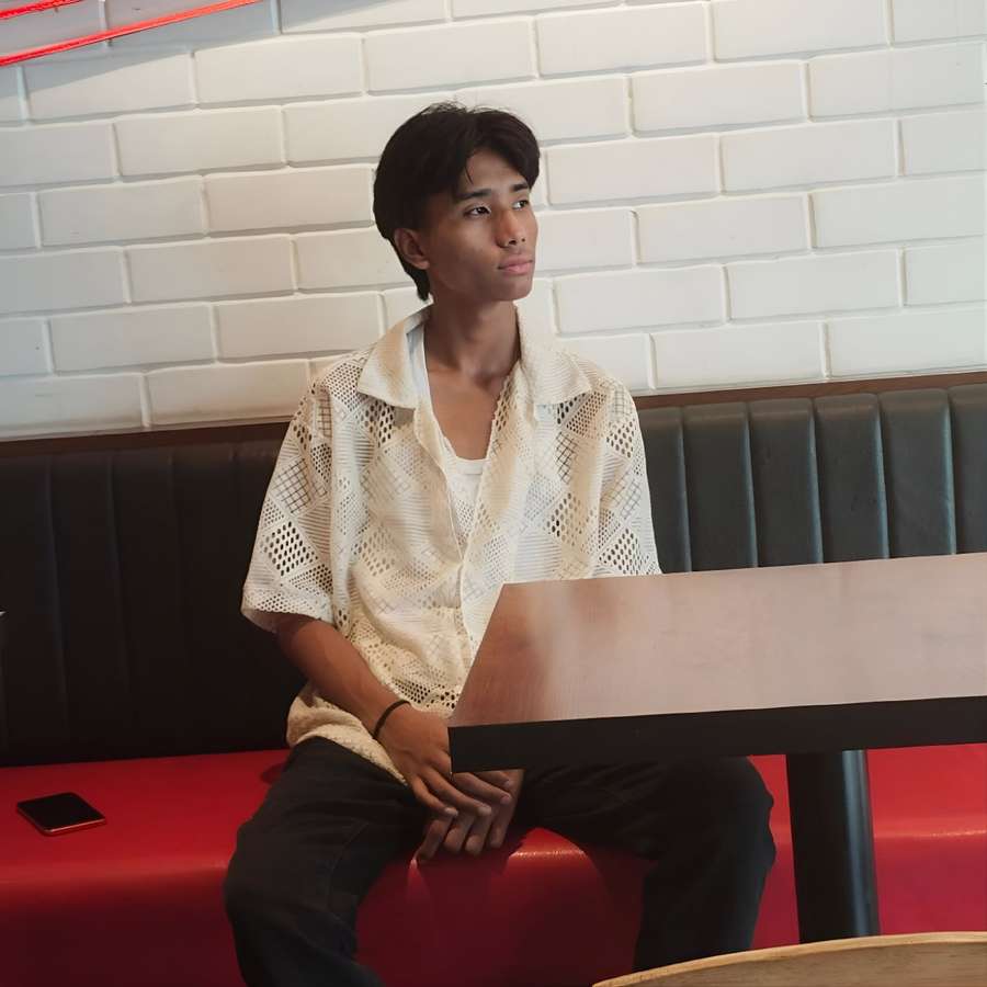 85663509 1037 medium large