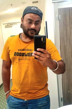 MannySingh's photo