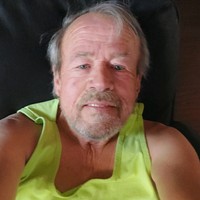 Readthedamnprofile's photo