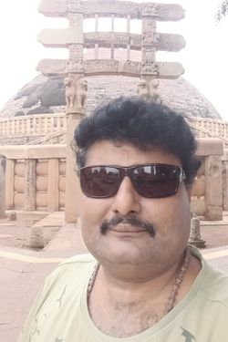 Sourav Majumder's photo
