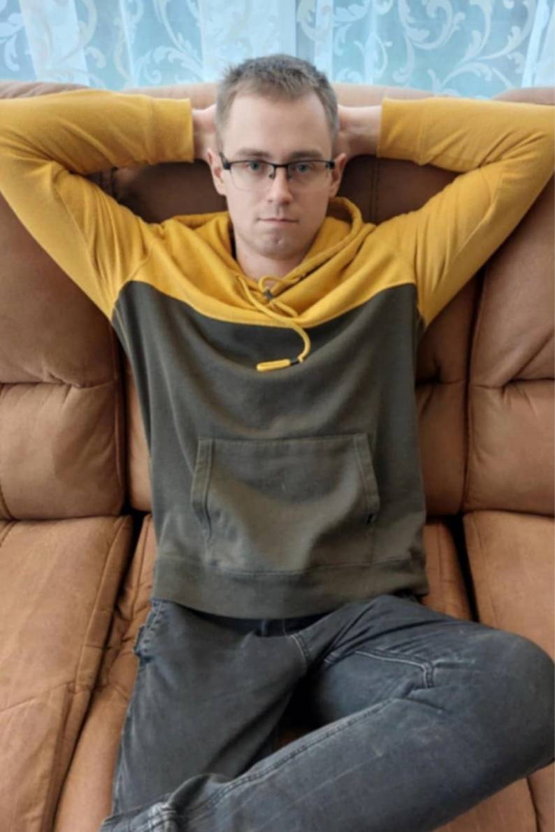 89997335 7469 medium large