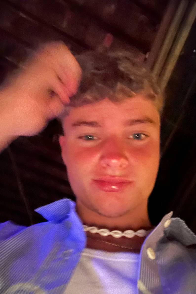 89146194 7446 medium large