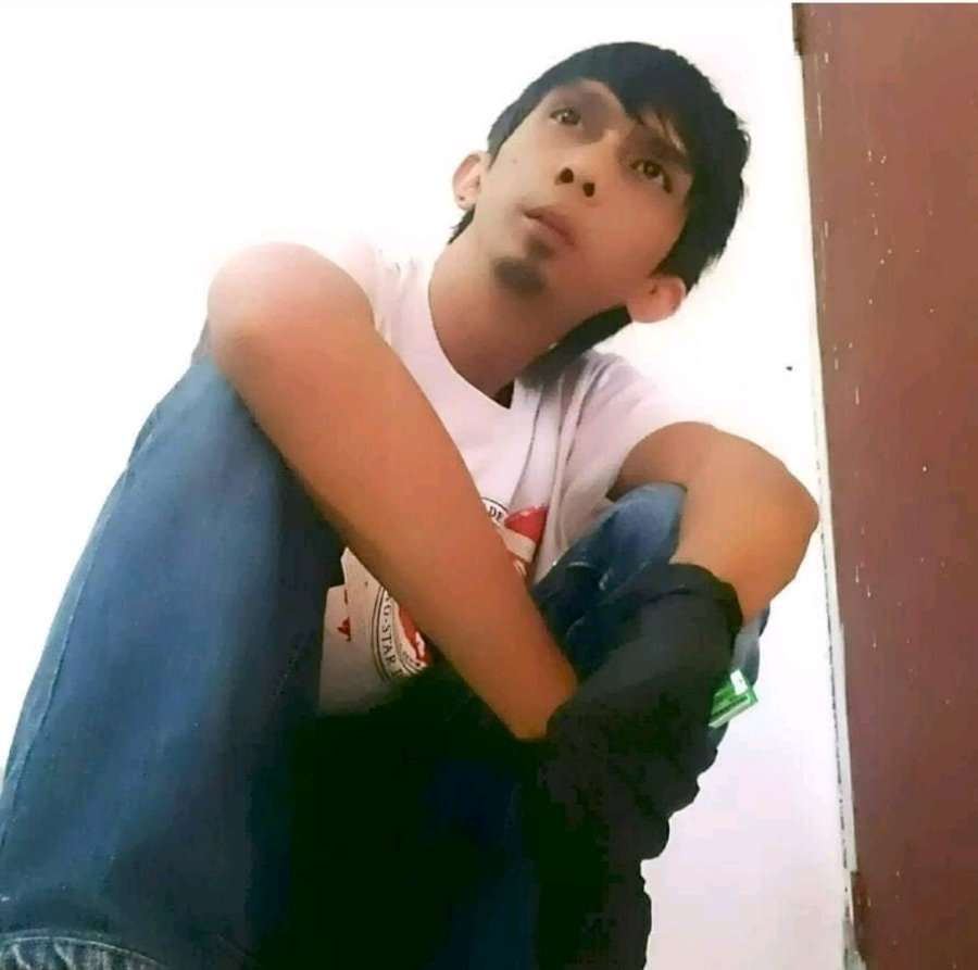 74269448 1017 medium large
