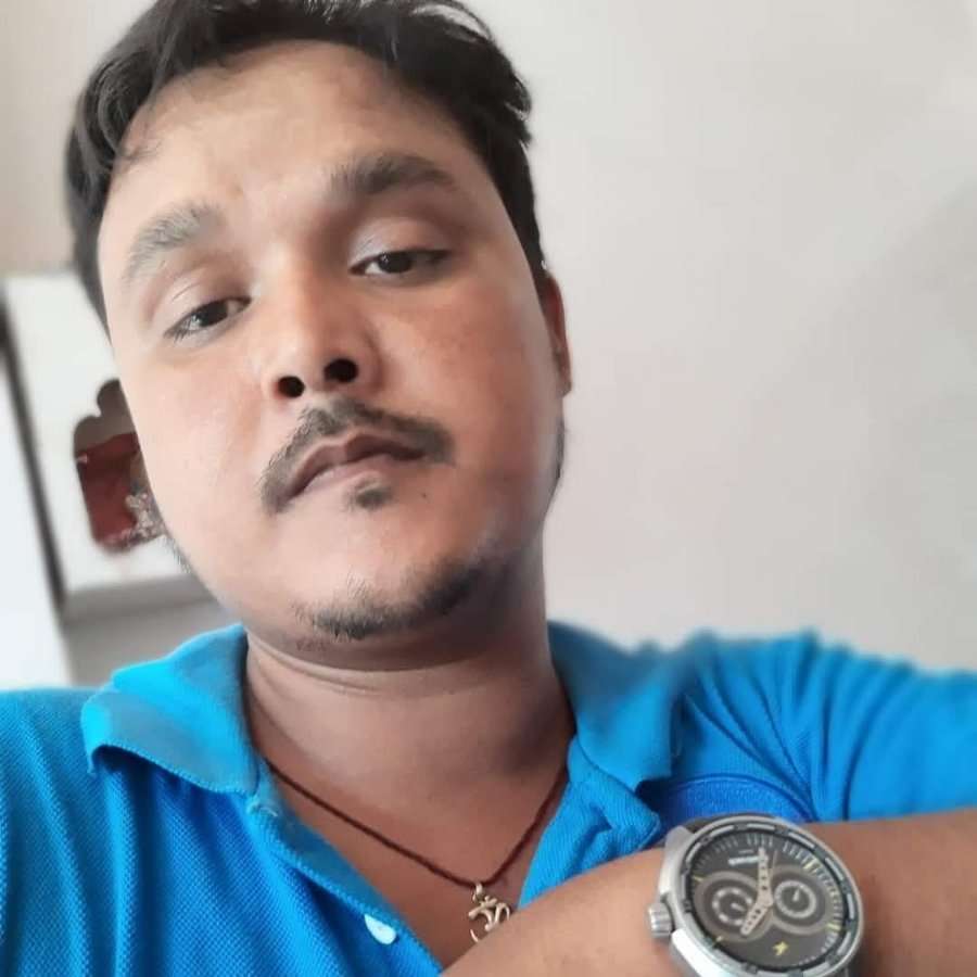 85751744 9469 medium large