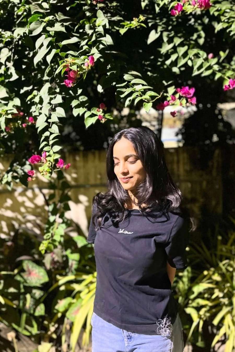 91765574 53 medium large