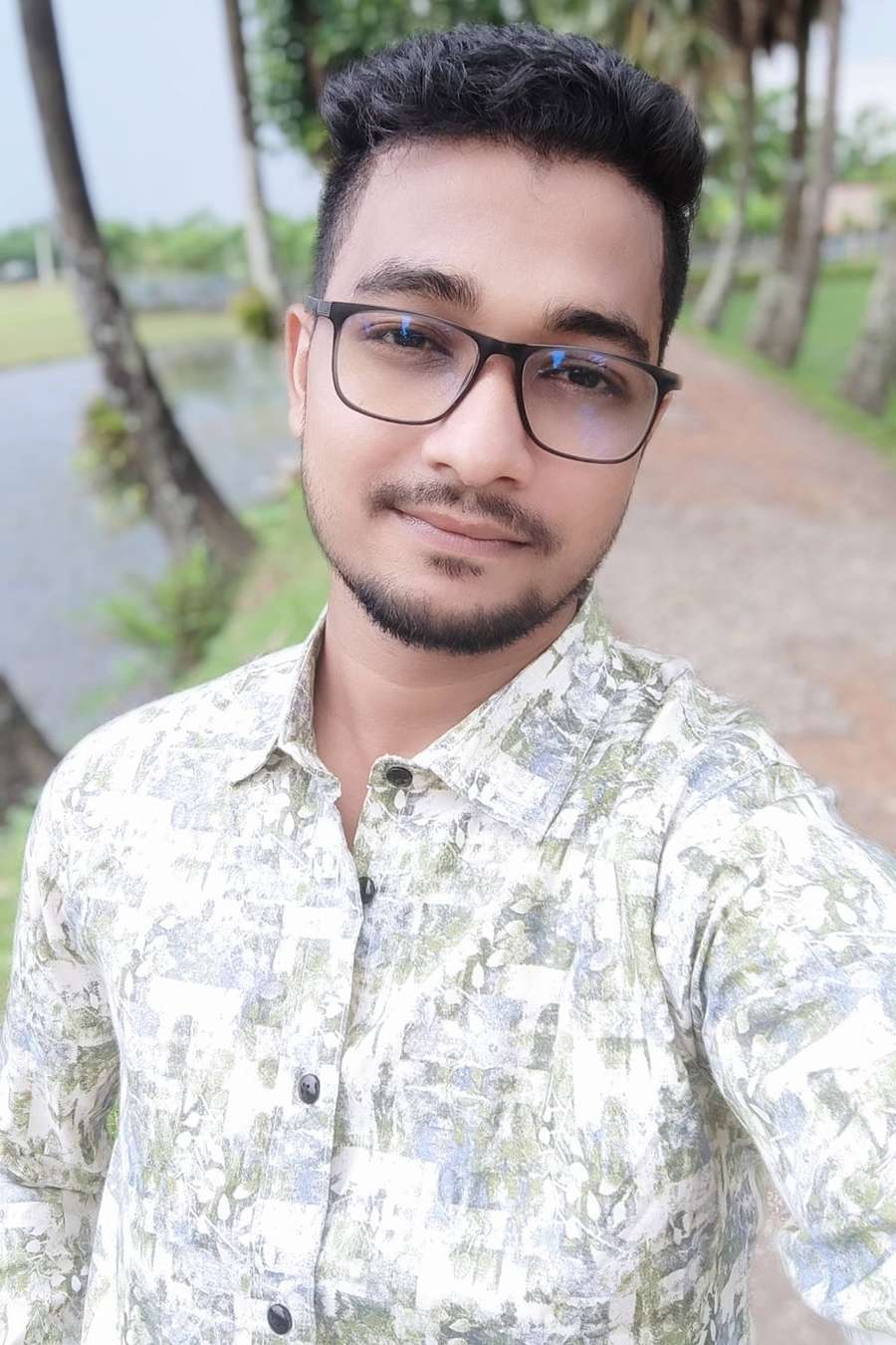 90616987 9534 medium large