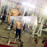 Fitness model dark's photo