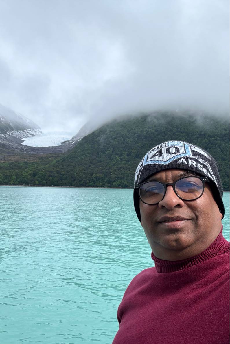 90099903 741 medium large