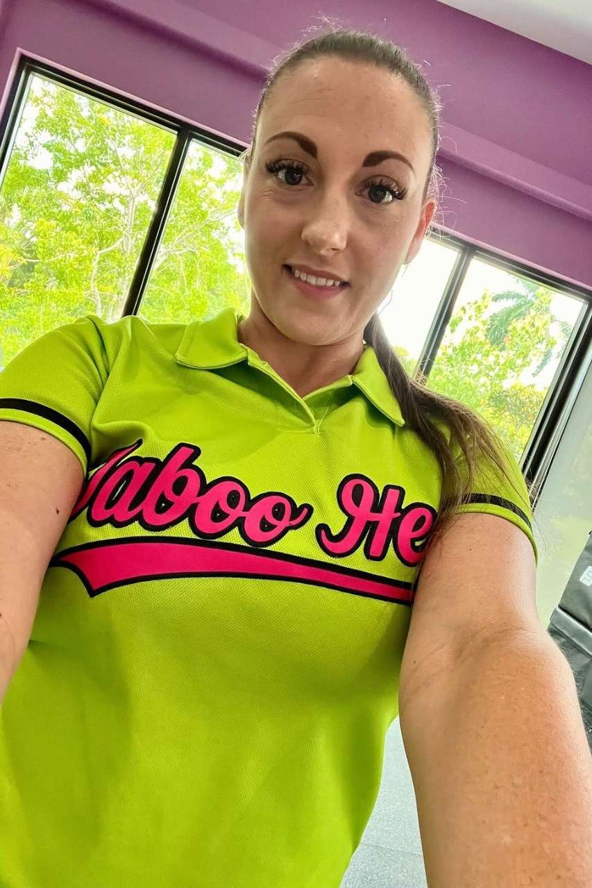 89170533 6869 medium large
