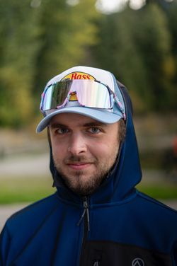 Thomas 's photo