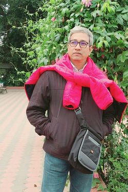 Dev's photo
