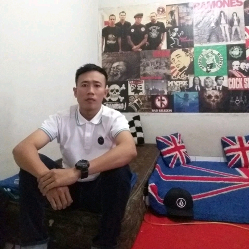 56279811 8100