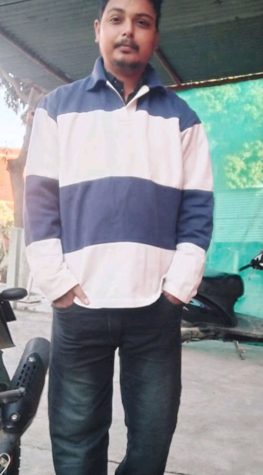 84478258 8639 medium large