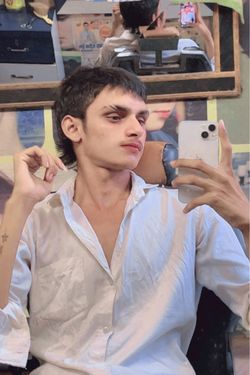 Kohinoor Khan's photo