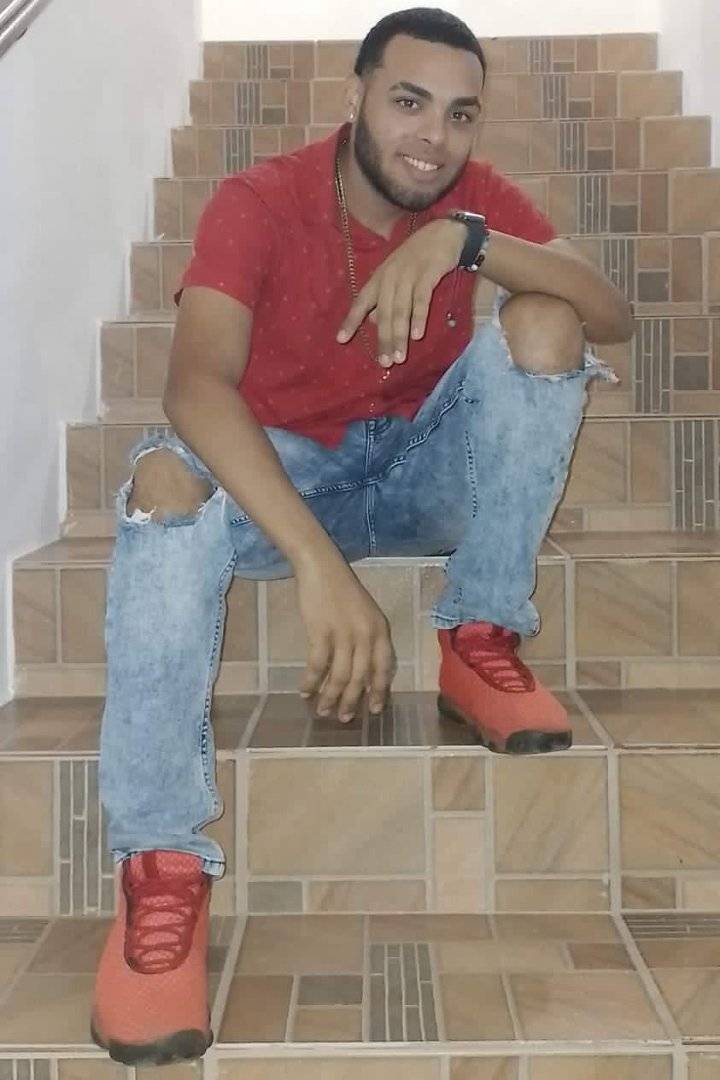 90625706 5666 medium large