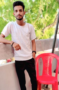 Sahir's photo