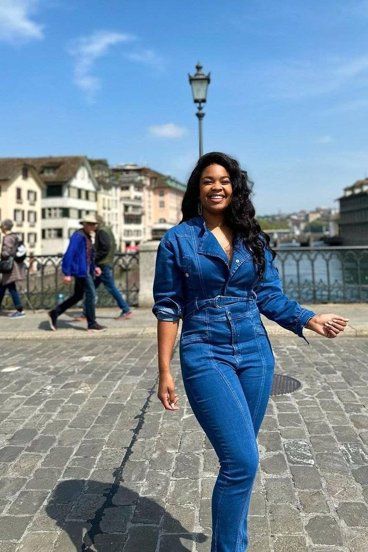 92435853 3666 medium large