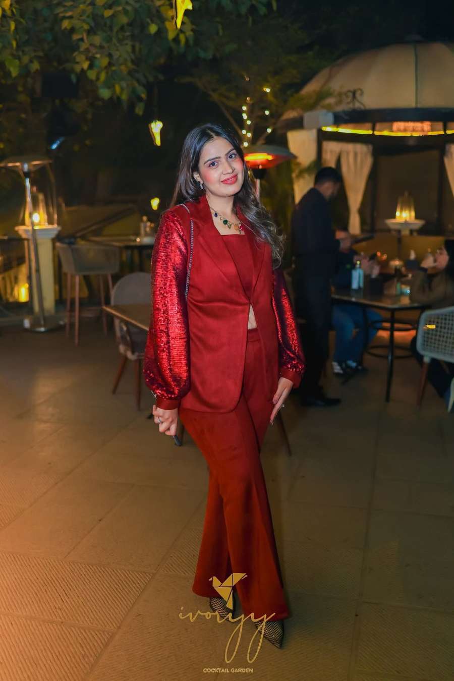 92667977 3208 medium large