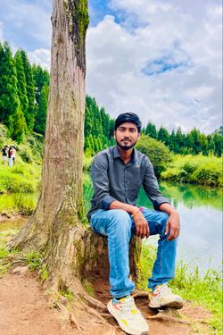 Ravi kant 's photo