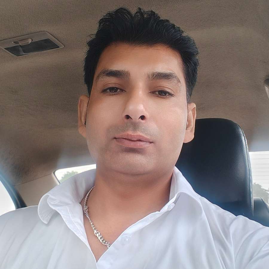 83932635 1072 medium large