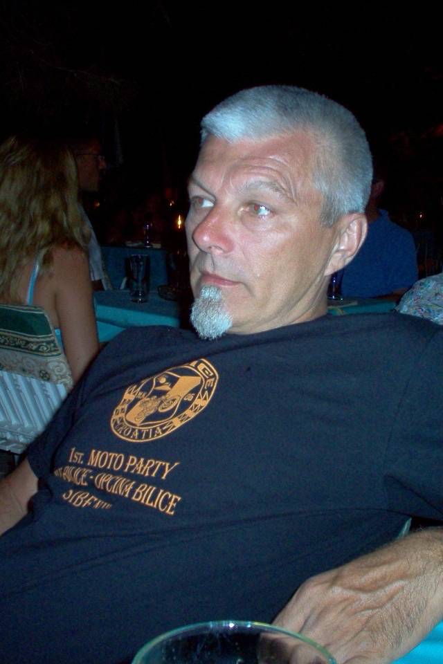 90029547 3709 medium large