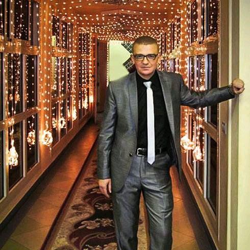 74849018 2524 medium large