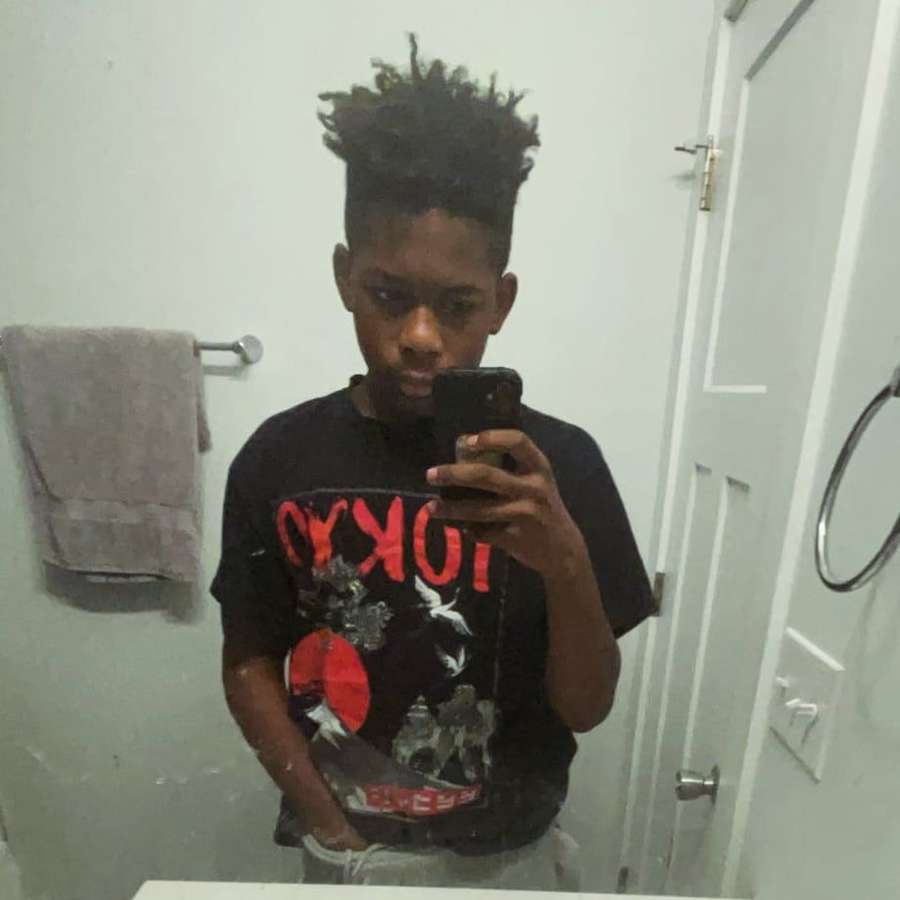 81994949 165 medium large