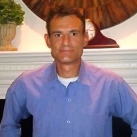 Raymond Dow 's photo