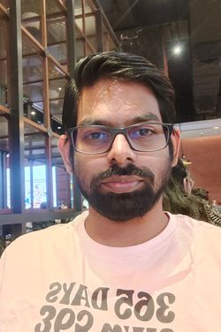 Yash's photo