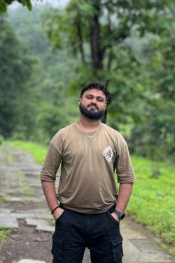 Parmar Laxman's photo