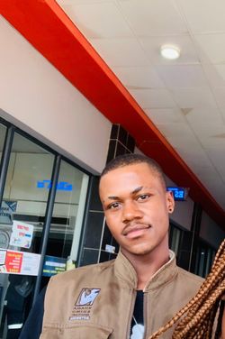 Laone Baipoledi's photo