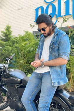 Javeeth Hussain's photo