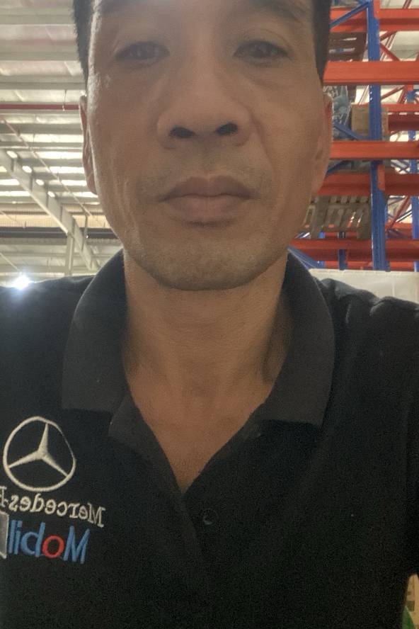 92334278 2004 medium large