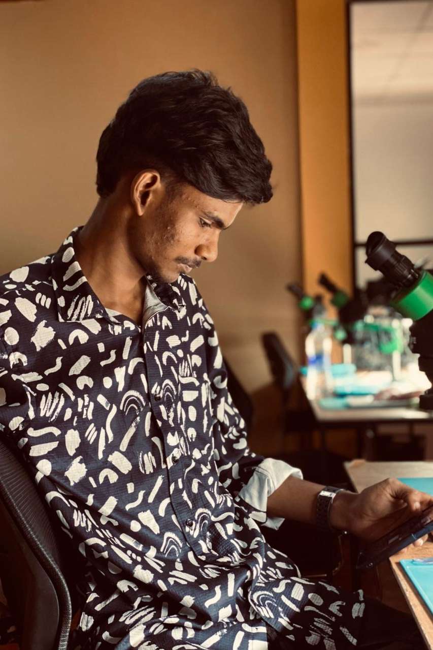 89376341 1945 medium large