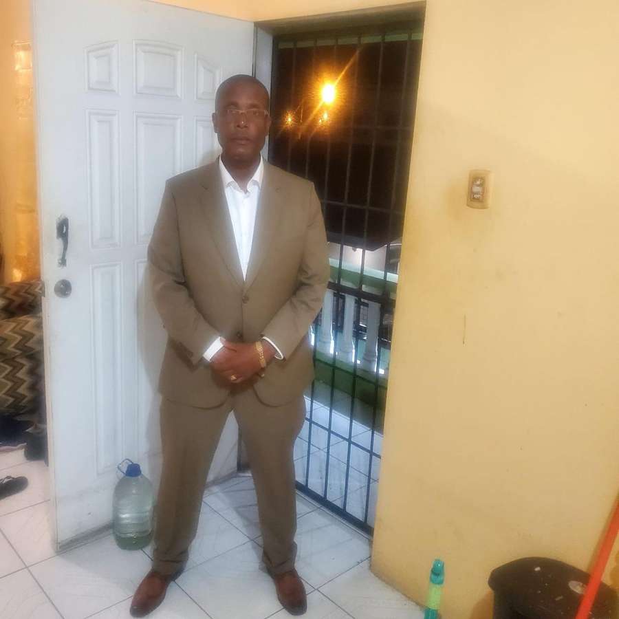 84169997 8861 medium large