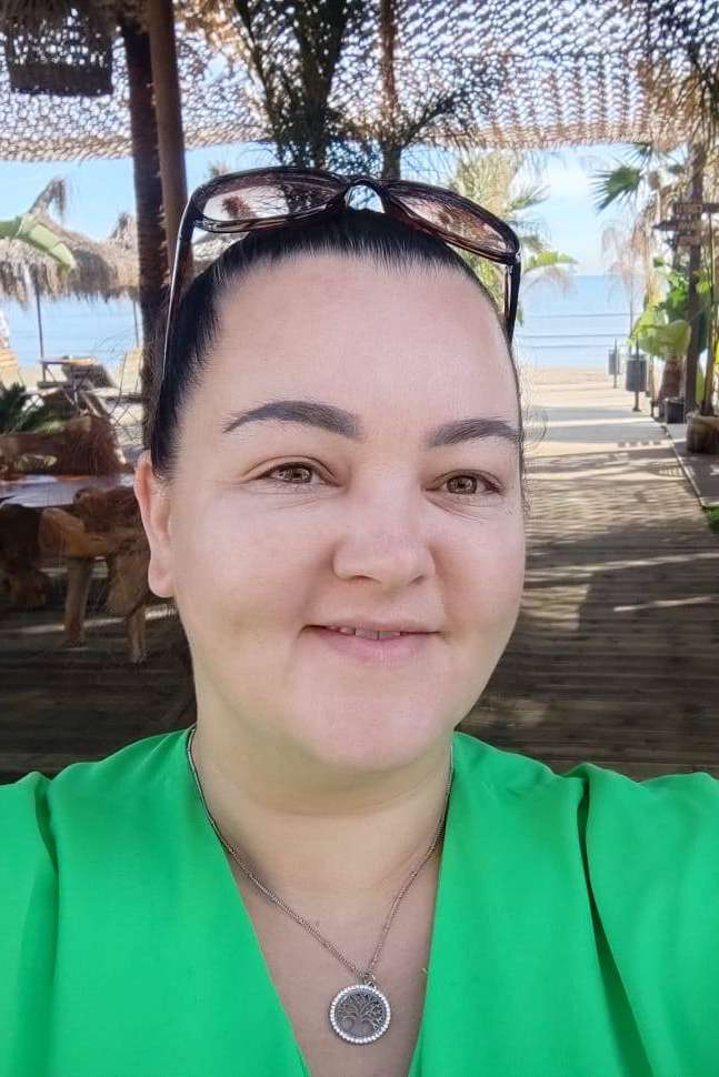 93094661 5352 medium large