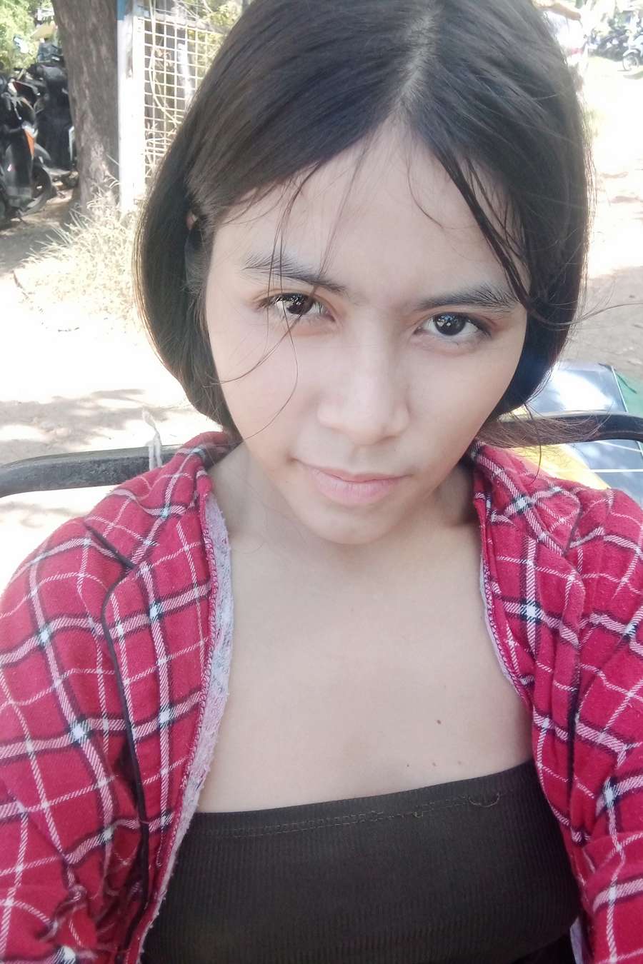 89572667 2853 medium large