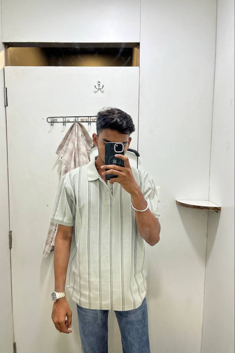 95574053 7617 medium large