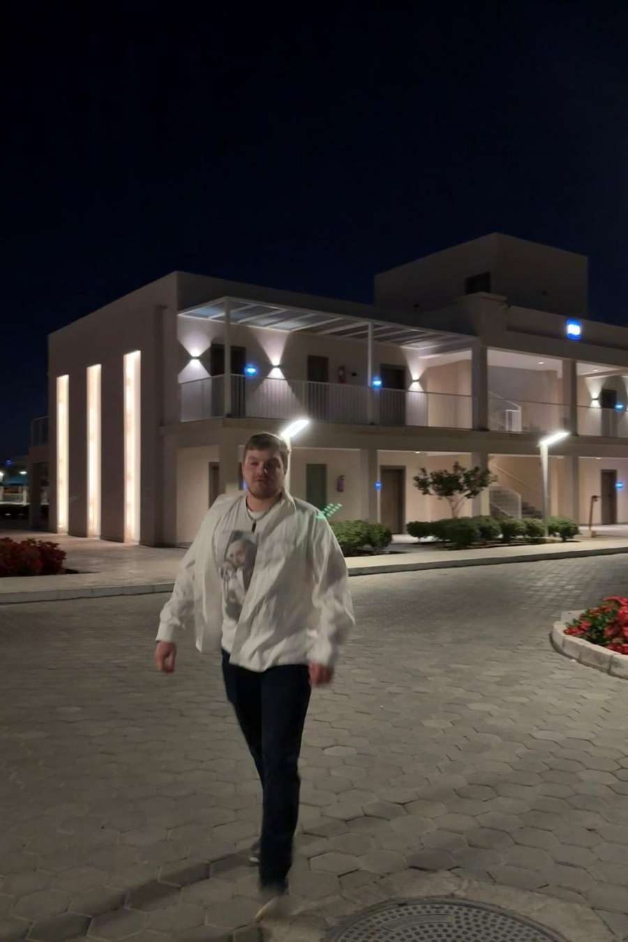 92885553 5658 medium large