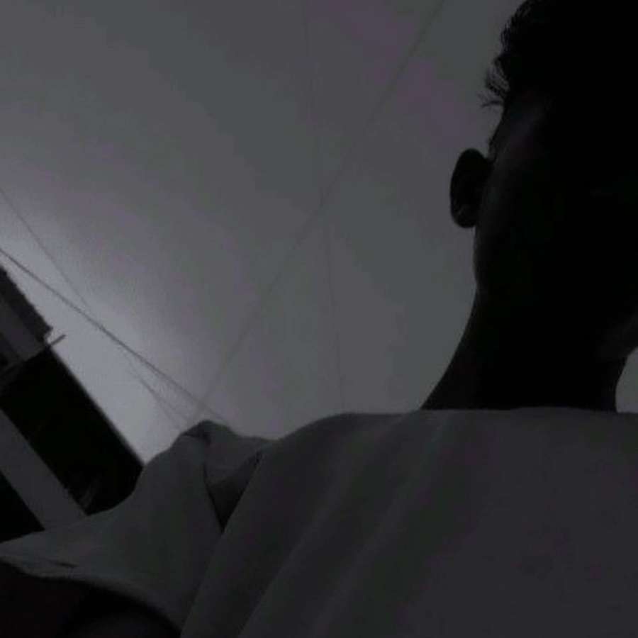 85744373 4127 medium large