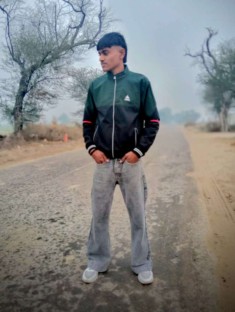 84813651 4884 medium large