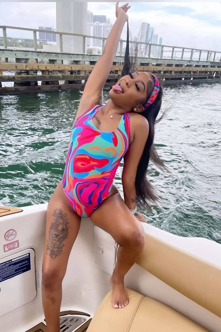 90217434 9777 medium large