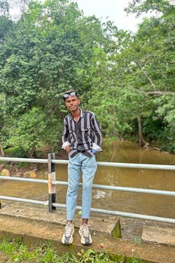 Adii 's photo