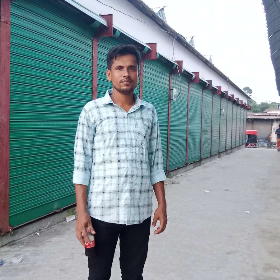 88124203 586 medium large