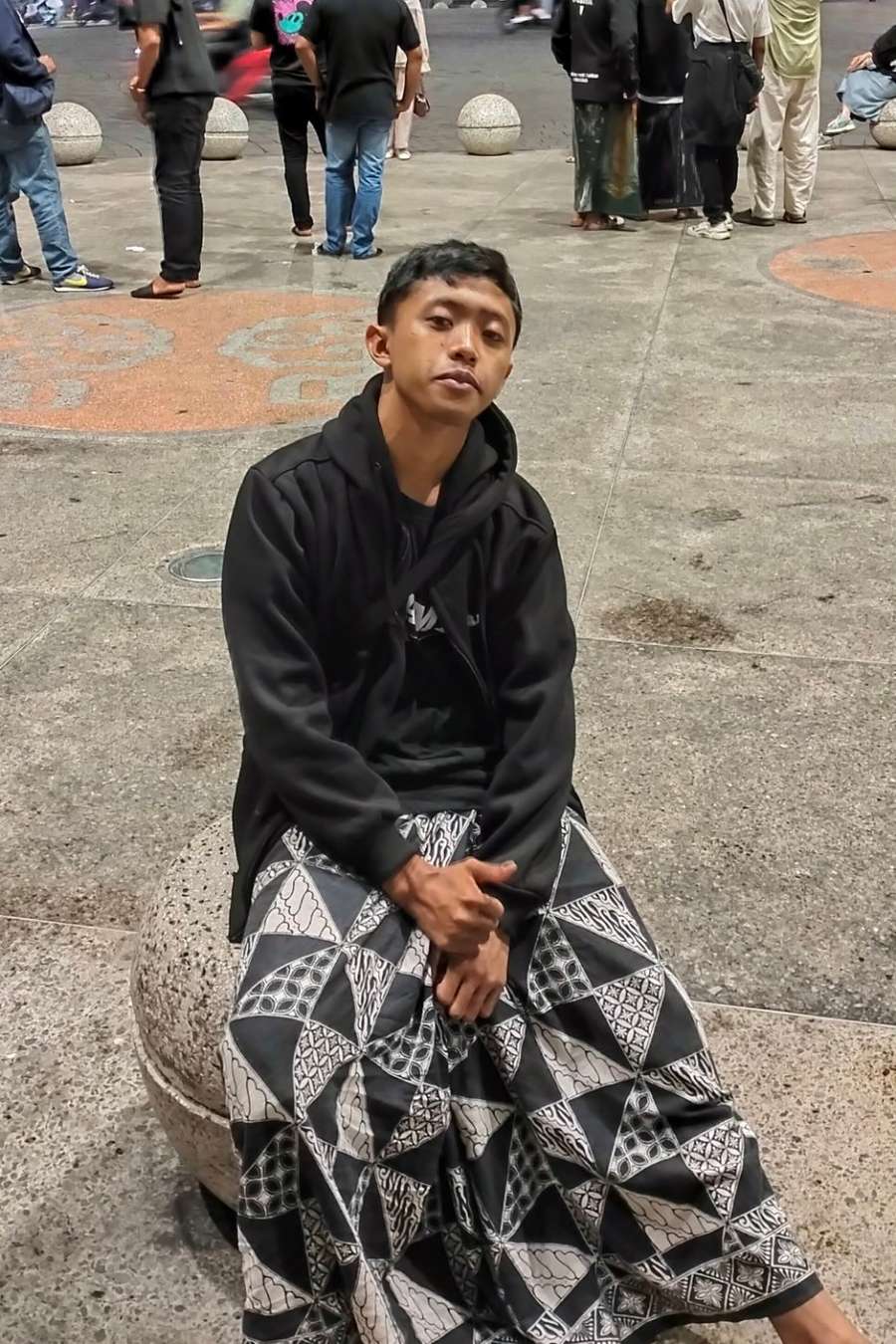 92712568 5953 medium large