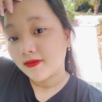 Truc Ly Nguyen 's photo