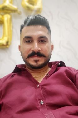 Junaid Ashraf's photo